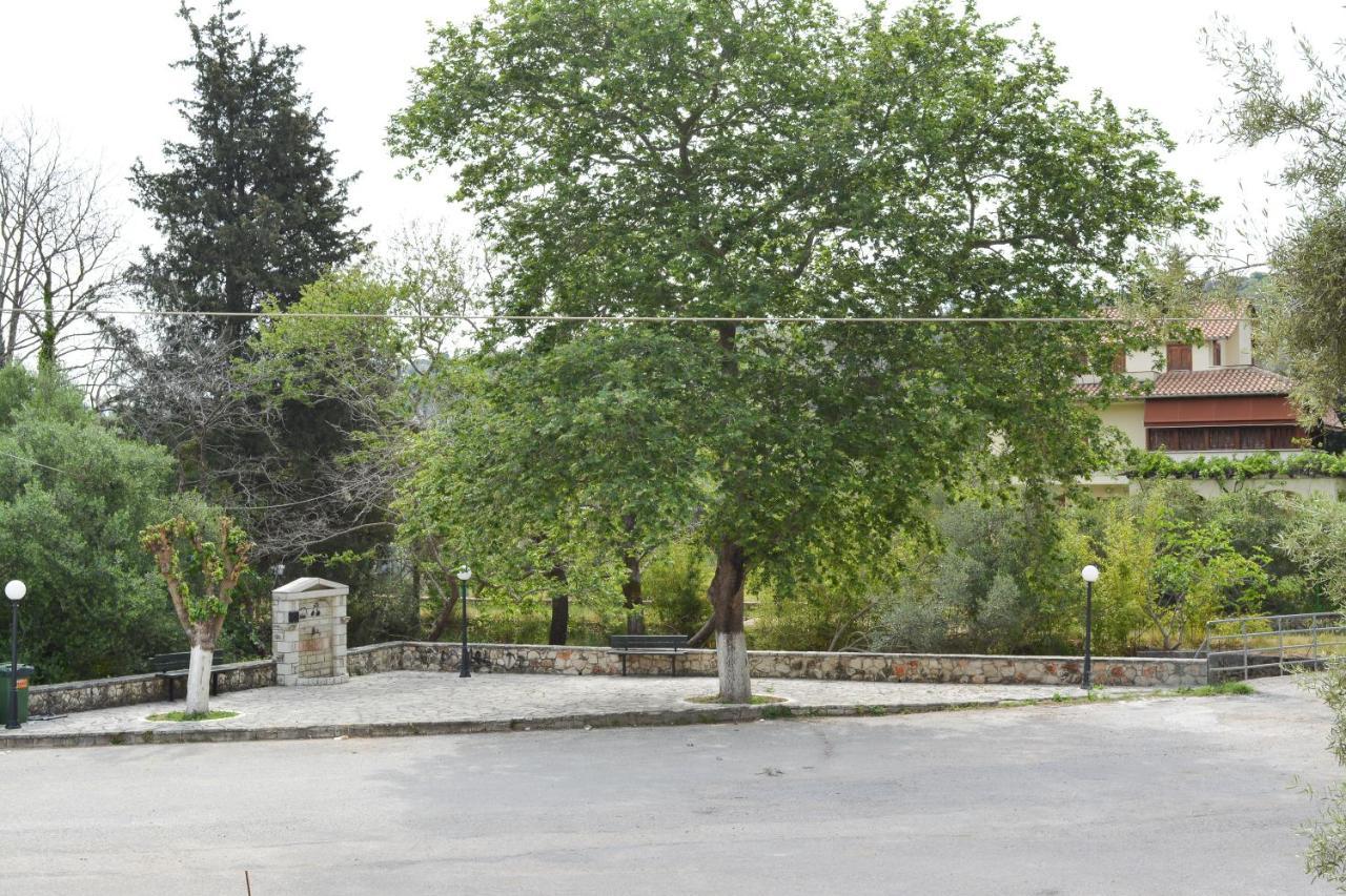 Il Segreto Di Varda Apartment Apolpaina Exterior foto